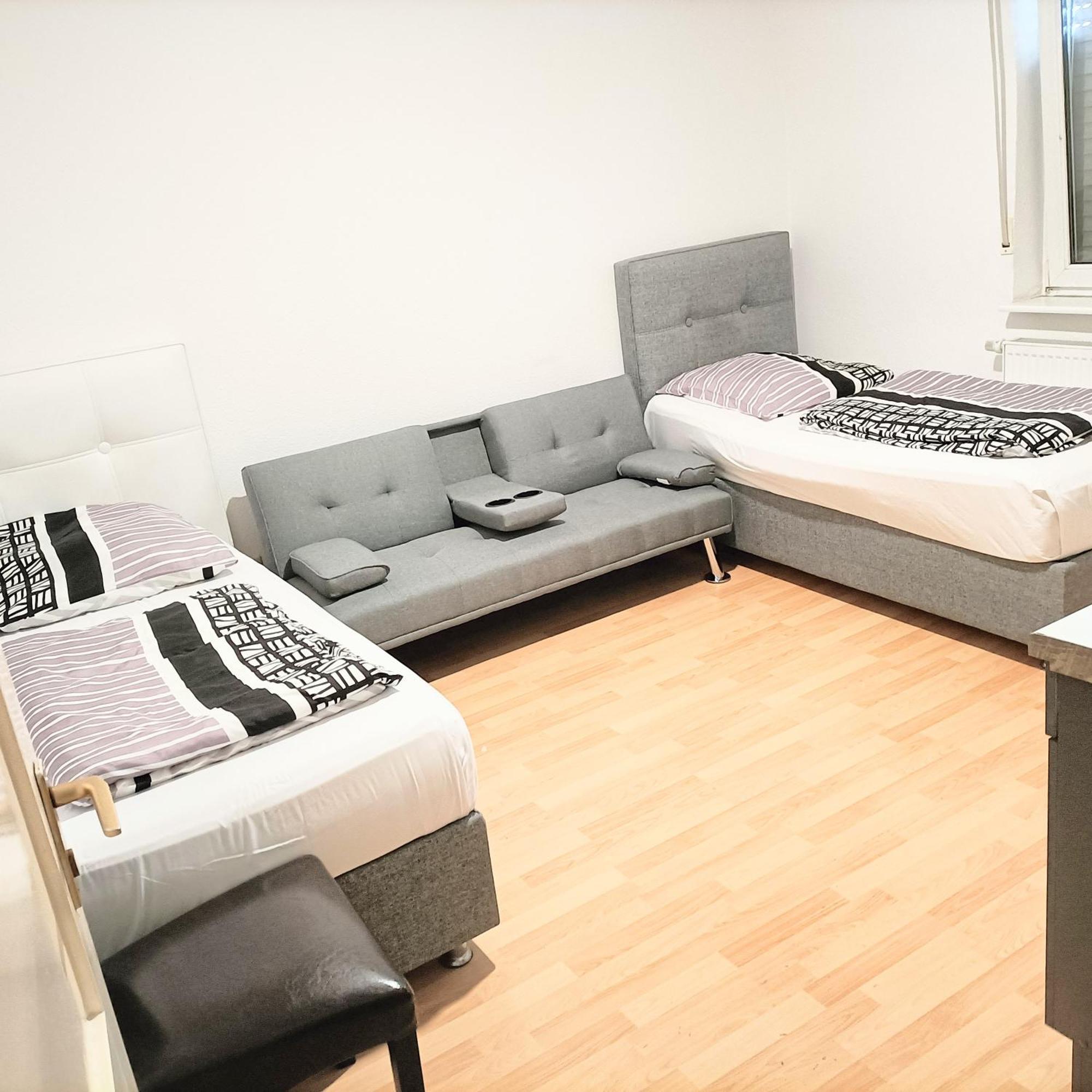 Fmi 9 Accommodation ラウンハイム エクステリア 写真